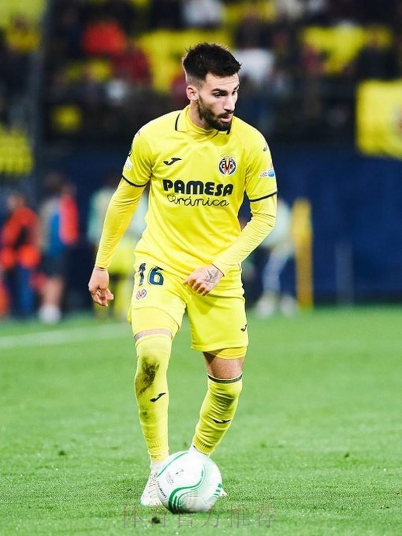 黄潜官方:俱乐部不会投诉皇马 尊重巴埃纳所有决定 黄潜官方:俱乐部不会投诉皇马 尊重巴埃纳所有决定