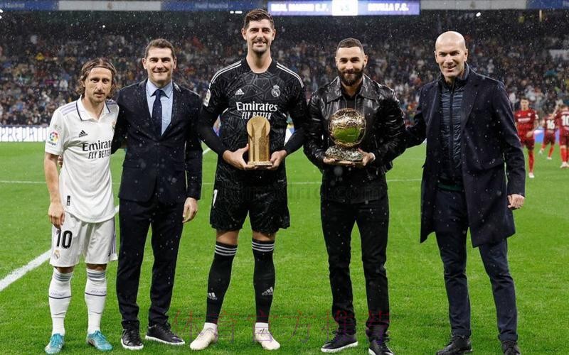 本泽马、克罗斯等人缺战奥萨苏纳 库尔图瓦回归 本泽马、克罗斯等人缺战奥萨苏纳 库尔图瓦回归